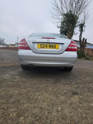 Lot 2003 Mercedes-Benz CLK 320 Elegance