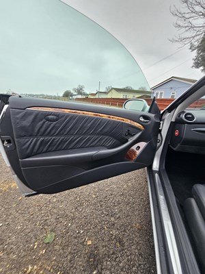 Lot 2003 Mercedes-Benz CLK 320 Elegance