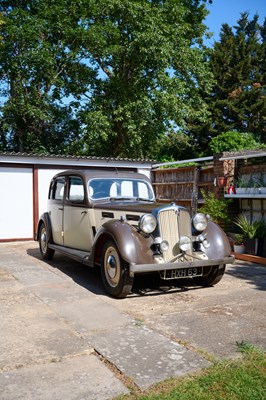 Lot 107 - 1947 Rover 16 Saloon