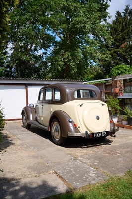 Lot 107 - 1947 Rover 16 Saloon