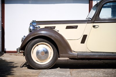 Lot 107 - 1947 Rover 16 Saloon