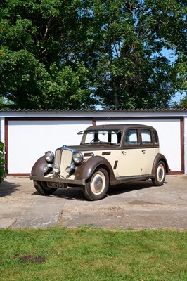 Lot 107 - 1947 Rover 16 Saloon