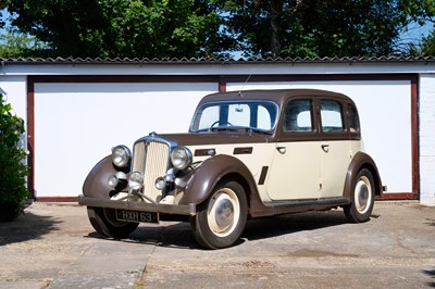 Lot 107 - 1947 Rover 16 Saloon
