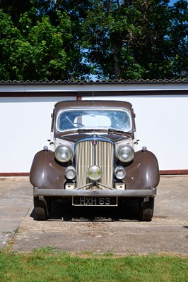 Lot 107 - 1947 Rover 16 Saloon