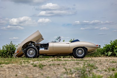 Lot 207 - 1963 Jaguar E-Type Series I Roadster (3.8 litre)