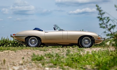 Lot 207 - 1963 Jaguar E-Type Series I Roadster (3.8 litre)
