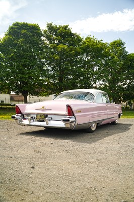 Lot 284 - 1956 Lincoln Premiere