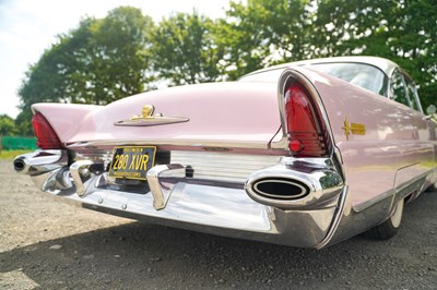 Lot 284 - 1956 Lincoln Premiere