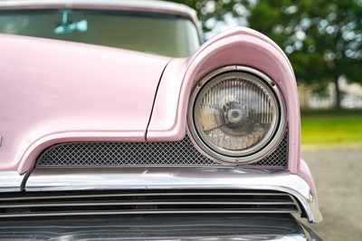 Lot 284 - 1956 Lincoln Premiere