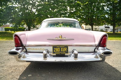 Lot 284 - 1956 Lincoln Premiere