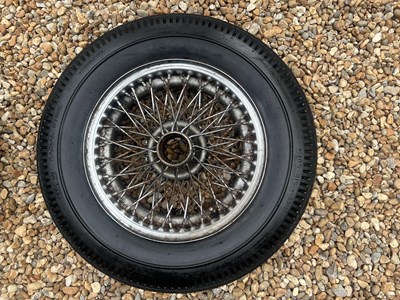 Lot Aston Martin DB4 Wheels