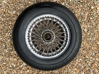 Lot Aston Martin DB4 Wheels