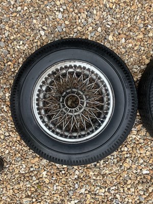 Lot Aston Martin DB4 Wheels