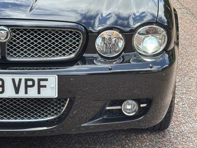 Lot 2009 Jaguar XJ 3.0 V6 Final Edition
