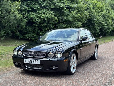 Lot 2009 Jaguar XJ 3.0 V6 Final Edition