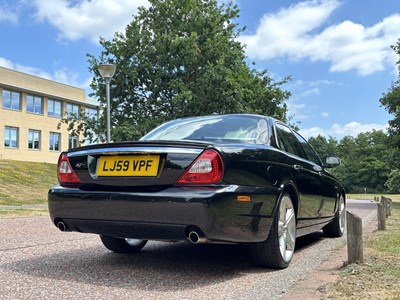 Lot 2009 Jaguar XJ 3.0 V6 Final Edition