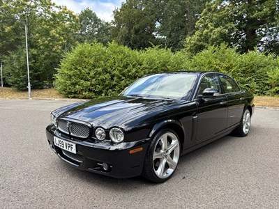 Lot 2009 Jaguar XJ 3.0 V6 Final Edition