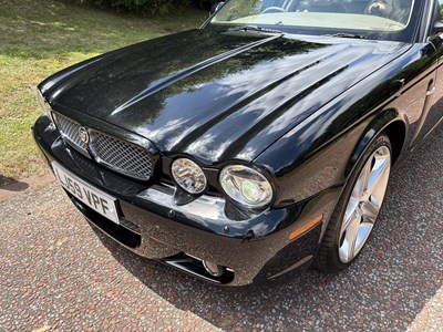Lot 2009 Jaguar XJ 3.0 V6 Final Edition