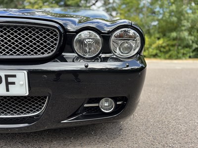 Lot 2009 Jaguar XJ 3.0 V6 Final Edition