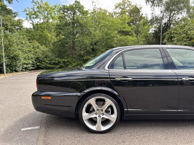 Lot 2009 Jaguar XJ 3.0 V6 Final Edition