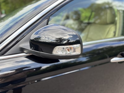 Lot 2009 Jaguar XJ 3.0 V6 Final Edition