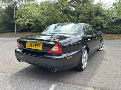 Lot 2009 Jaguar XJ 3.0 V6 Final Edition