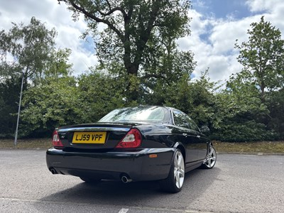 Lot 2009 Jaguar XJ 3.0 V6 Final Edition