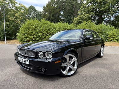 Lot 2009 Jaguar XJ 3.0 V6 Final Edition