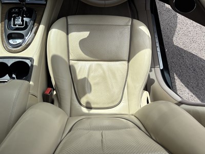 Lot 2009 Jaguar XJ 3.0 V6 Final Edition