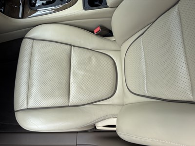 Lot 2009 Jaguar XJ 3.0 V6 Final Edition