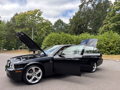 Lot 2009 Jaguar XJ 3.0 V6 Final Edition