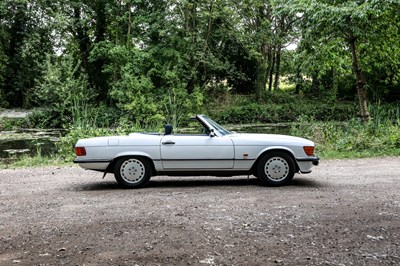 Lot 178 - 1989 Mercedes-Benz 300 SL