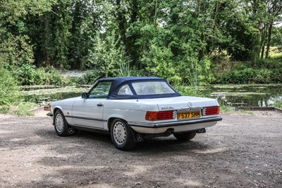 Lot 178 - 1989 Mercedes-Benz 300 SL