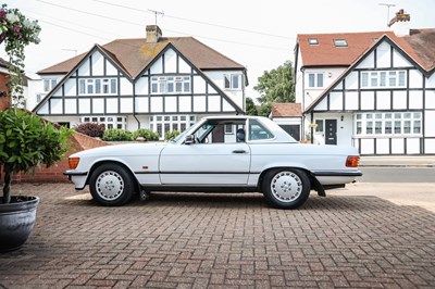 Lot 178 - 1989 Mercedes-Benz 300 SL