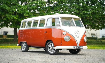 Lot 147 - 1964 Volkswagen Type 2 Split Screen Deluxe Kombi 15 window