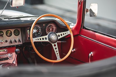 Lot 204 - 1963 Jaguar E-Type Series I Roadster (3.8 litre)