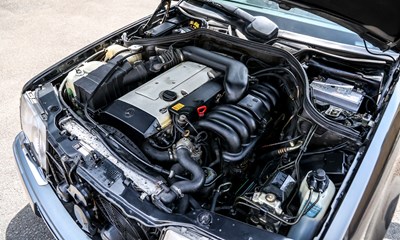 Lot 135 - 1995 Mercedes-Benz E320 Coupé