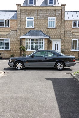 Lot 135 - 1995 Mercedes-Benz E320 Coupé