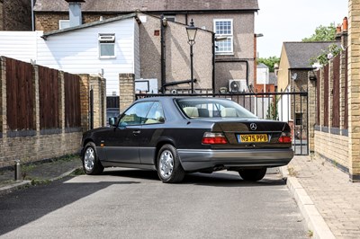 Lot 135 - 1995 Mercedes-Benz E320 Coupé