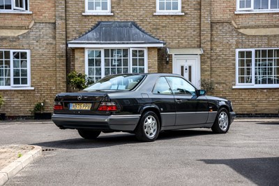 Lot 135 - 1995 Mercedes-Benz E320 Coupé