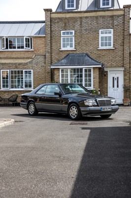 Lot 135 - 1995 Mercedes-Benz E320 Coupé