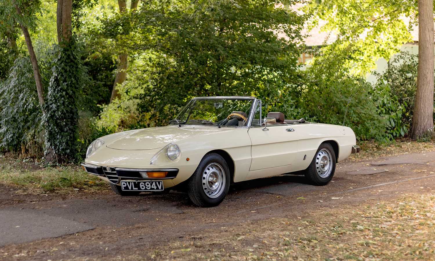 Lot 264 - 1980 Alfa Romeo Spider 2000