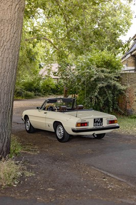 Lot 264 - 1980 Alfa Romeo Spider 2000