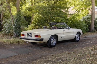 Lot 264 - 1980 Alfa Romeo Spider 2000