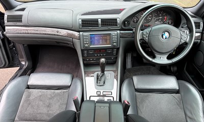 Lot 2001 BMW 735i