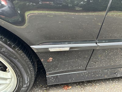 Lot 2001 BMW 735i