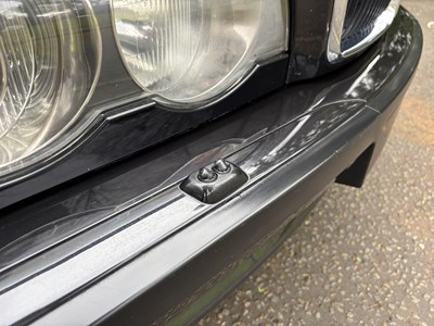 Lot 2001 BMW 735i