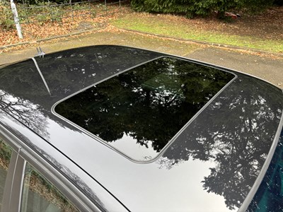 Lot 2001 BMW 735i