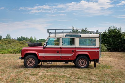 Lot 1983 Land Rover 110 County