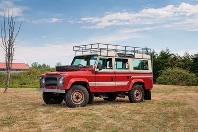 Lot 1983 Land Rover 110 County